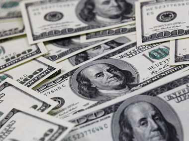 Центробанк Азербайджана установил курс доллара на 25 августа