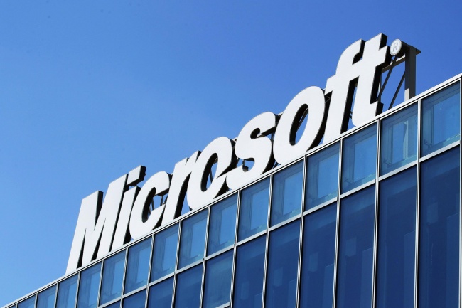 Фото: Microsoft готовится к возвращению на иранский рынок / Политика