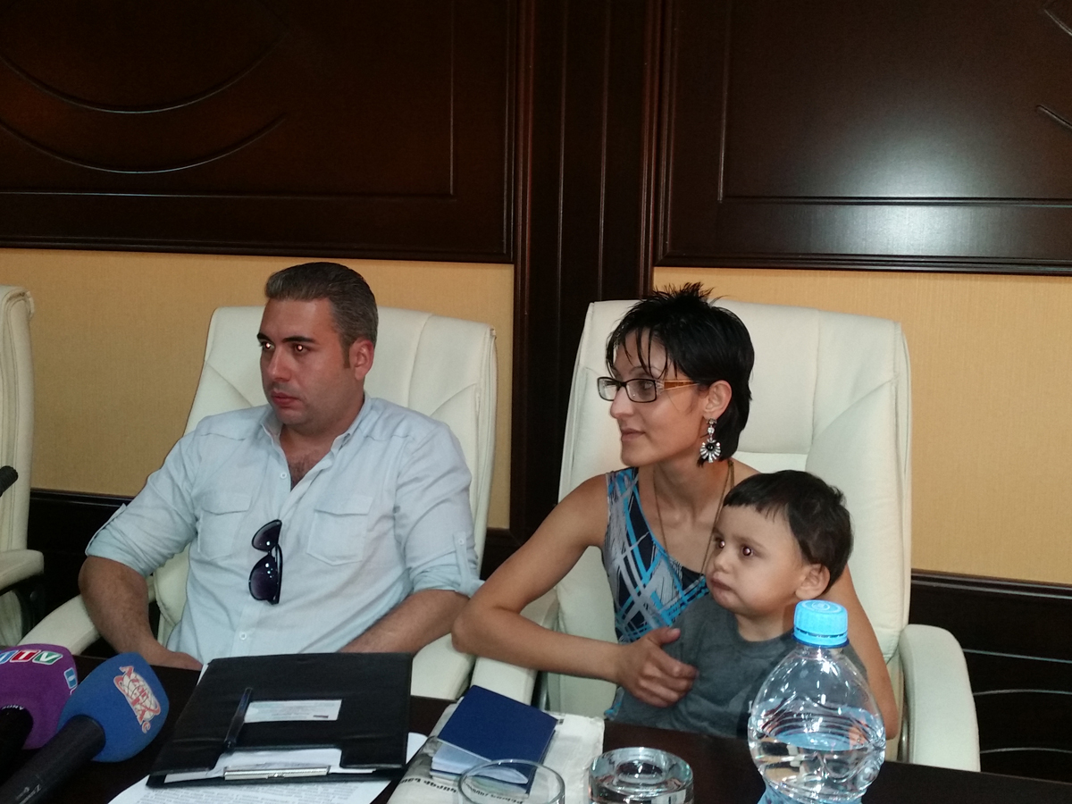 Vaan Martirosyan: Ermənistanın Milli Təhlükəsizlik Xidməti insanlara çox güclü təsir edir