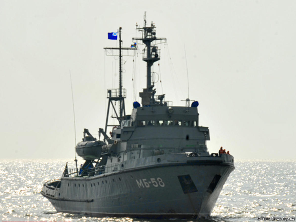 На кораблях Каспийской флотилии прошли учения по противодействию терроризму