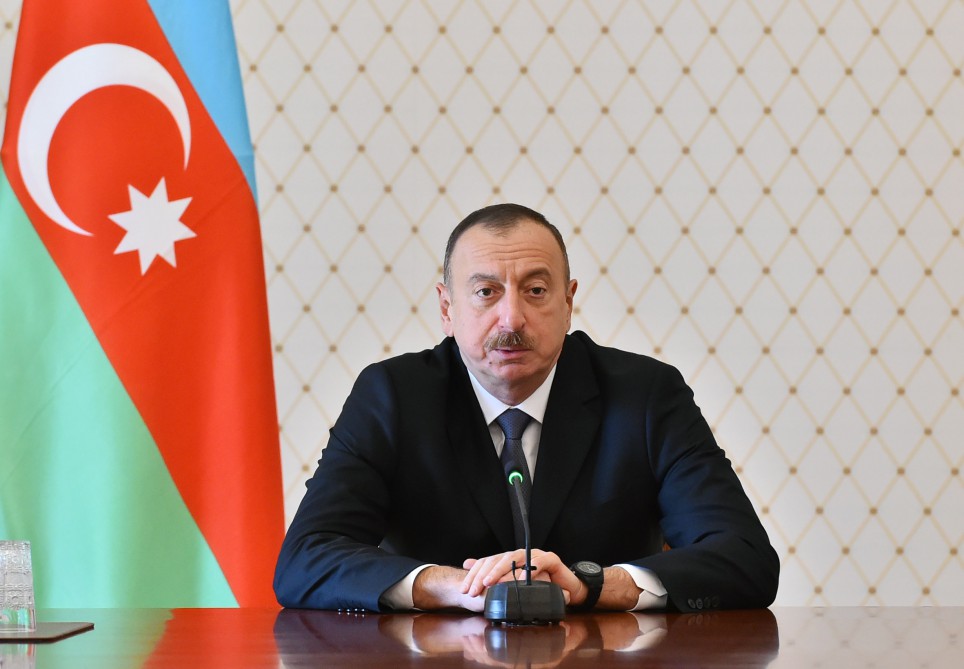 Президент Ильхам Алиев: Задача номер один - сокращение зависимости от нефти, газа и диверсификации