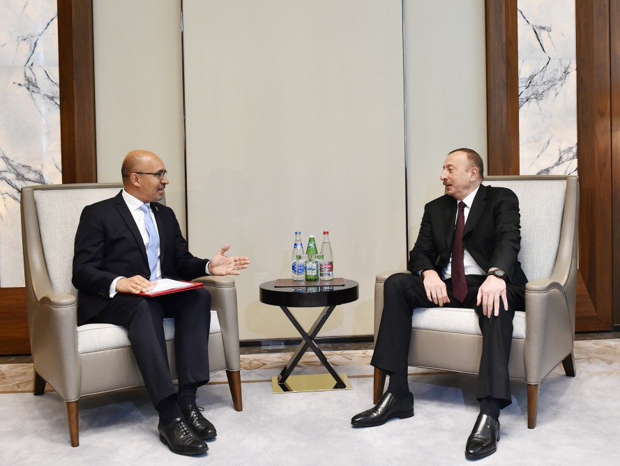 Президент Азербайджана встретился с госсекретарем МИД Франции