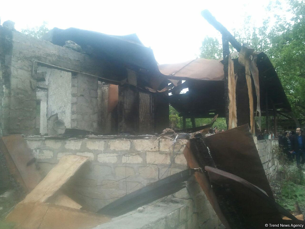В результате обстрелов армян разрушено много домов в селе Гарадаглы Агдамского района (ФОТО)