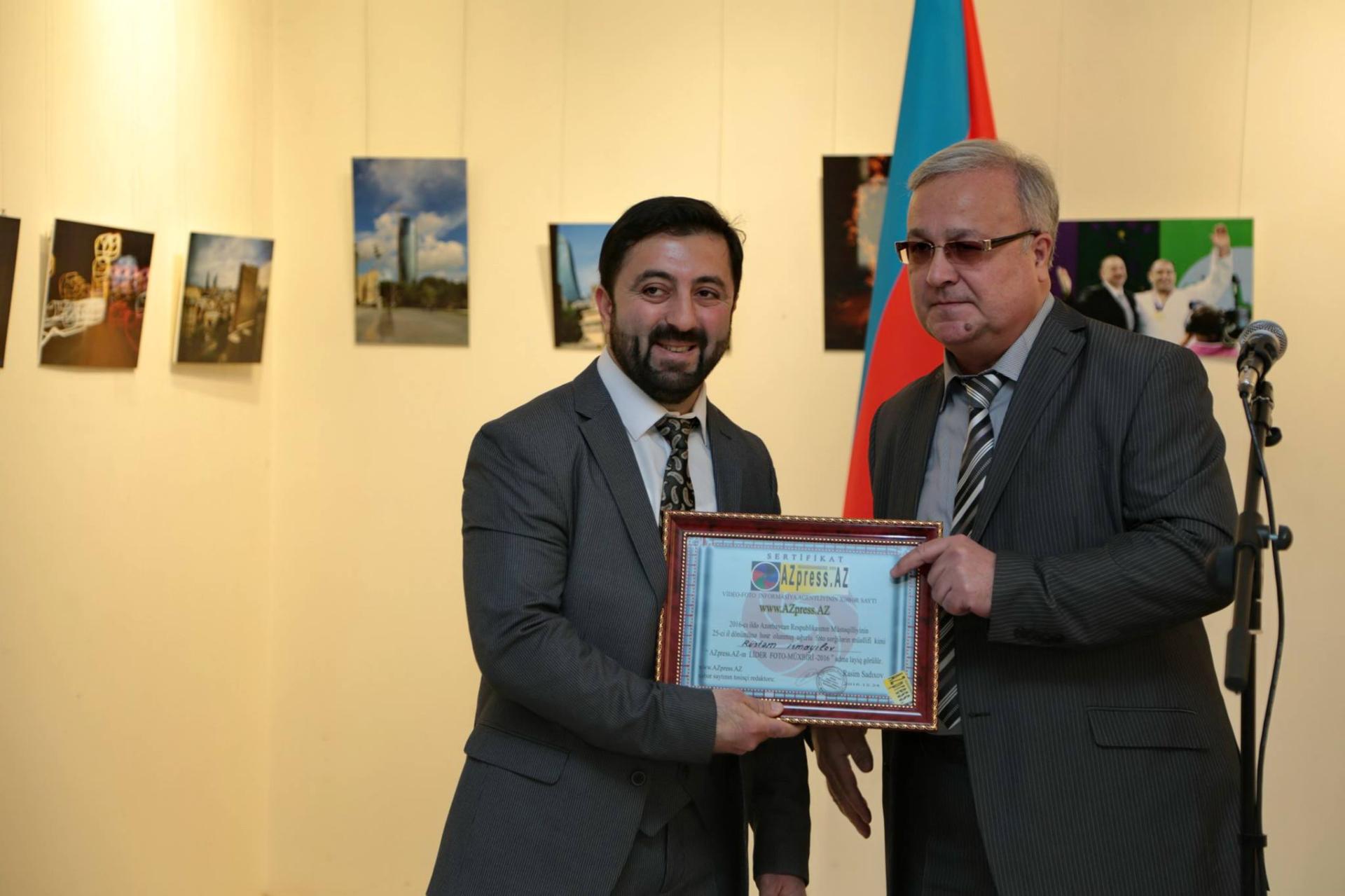 В Баку открылась фотовыставка Рустама Исмайлова 