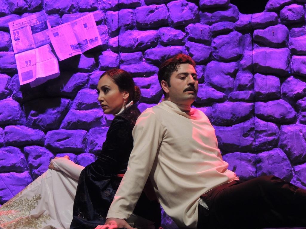 История Али и Нино в театре: потрясающий спектакль о судьбе страны, любви и надежде (ФОТО)