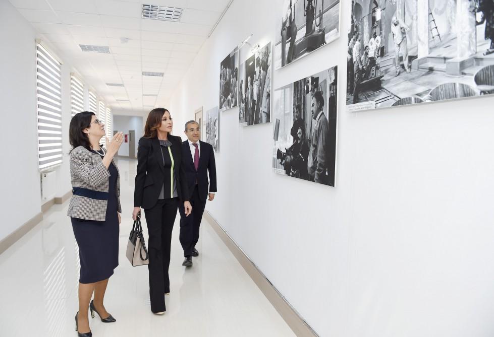 Первый вице-президент Мехрибан Алиева приняла участие в открытии основного учебного корпуса Госуниверситета культуры и искусств (ФОТО) (версия 2)