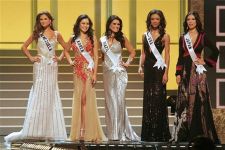 Конкурс "Мисс Вселенная-2007" прошел со скандалом.