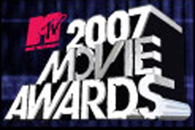 Johnny Depp wins at MTV Movie Awards