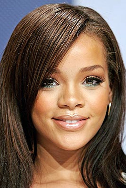 Rihanna scores   UK charts double
