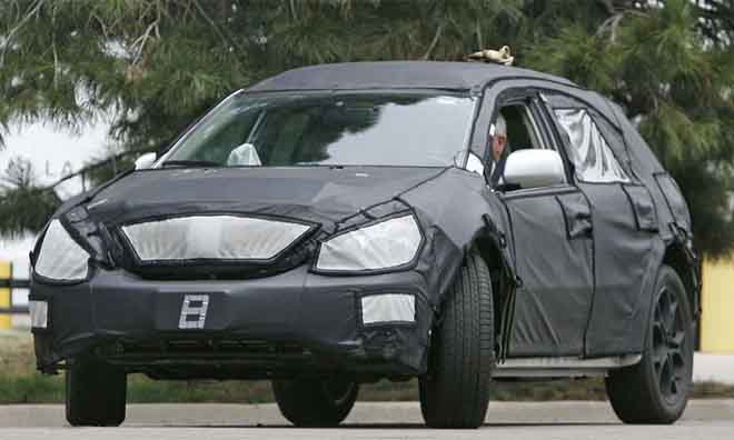Появились первые шпионские фото нового Lexus RX
