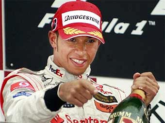 Хэмилтон финишировал в Гран-при "Формулы-1"
