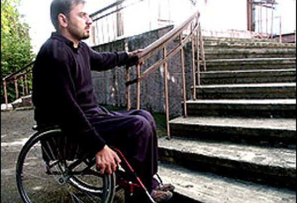 ИВ Баку не должны принимать объекты без условий для передвижения инвалидов - Госкомитет