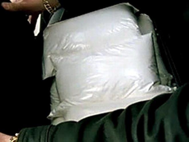 Iran police seize over 800 kg of heroin