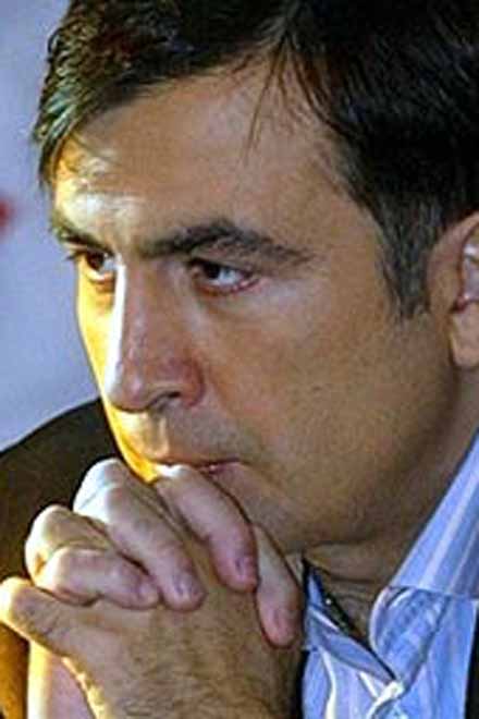 Михаил Саакашвили готов помочь НАТО подготовкой полицейских сил для Афганистана