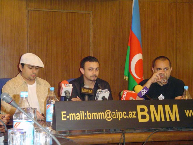 Группа "Дейирман" врывается в мир моды Азербайджана