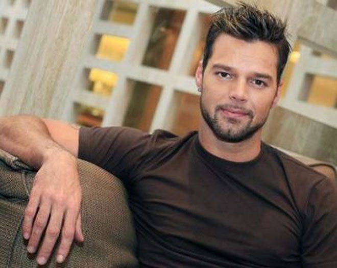 Singer Ricky Martin comes out as gay