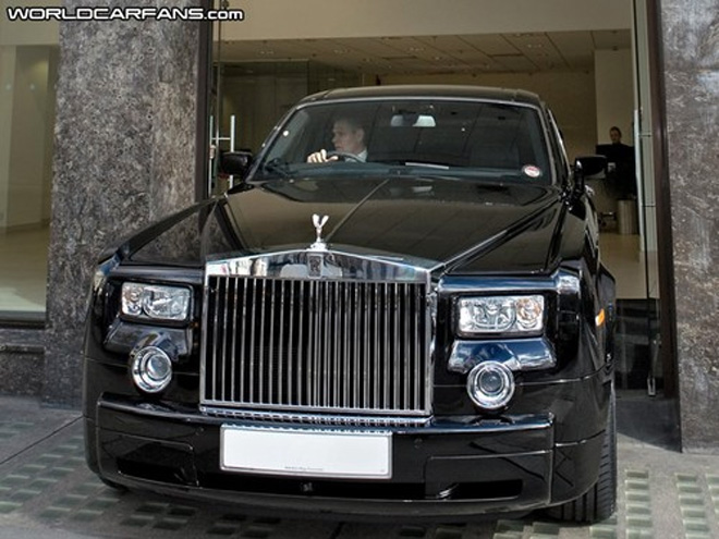 3000th Rolls Royce Phantom Produced