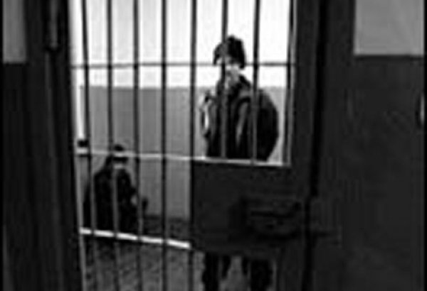 Более 12 тысяч заключенных объявили голодовку в Калифорнии