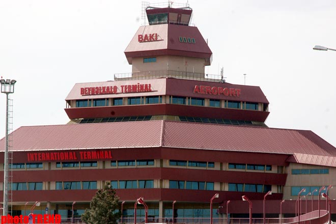 Международный аэропорт имени Гейдара Алиева принял еще один самолет
