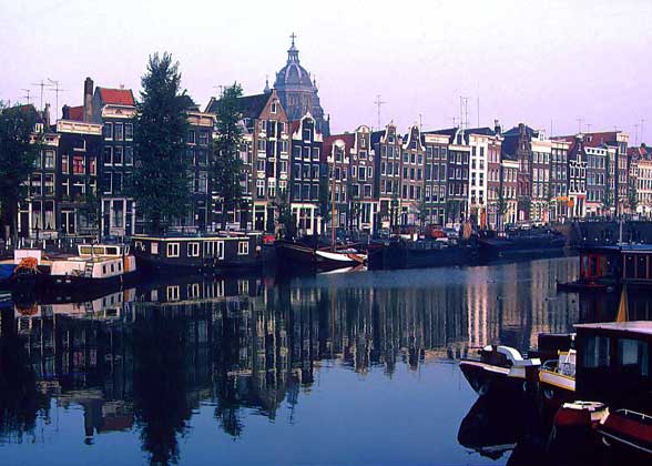 Taxman sets sights on Dutch prostitutes