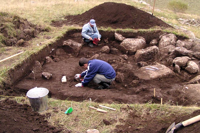 Signs of Iran-Central Asia cultural ties in Bronze Age found