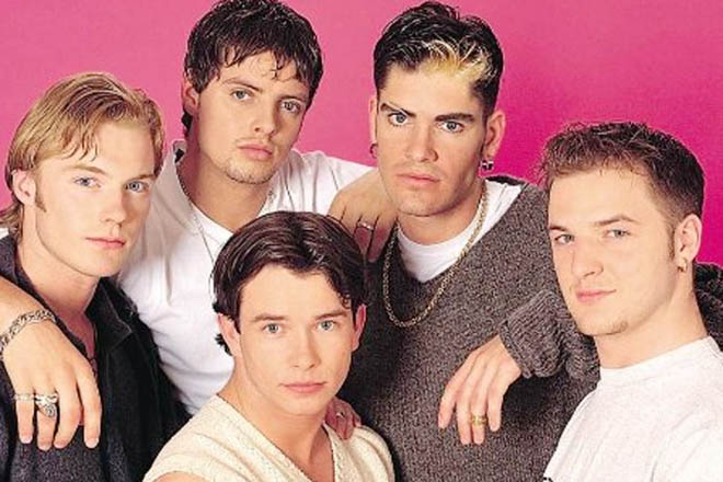Вокалист группы Boyzone скончался во время отдыха на Мальорке