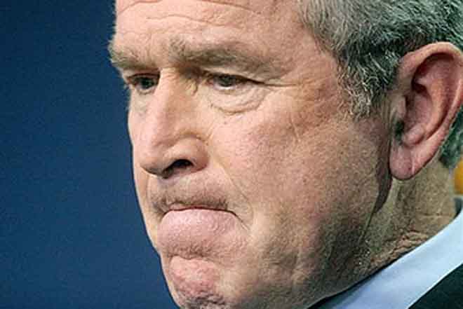 Вопрос об импичменте Джорджа Буша направлен в юридический комитет