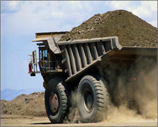 В столице Азербайджана за незаконную перевозку песка задержана 21 машина