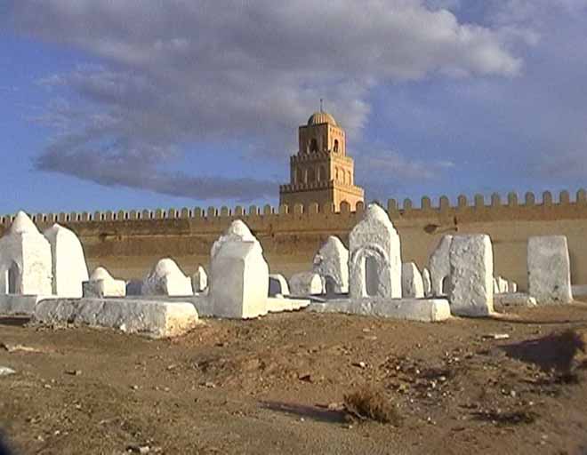 В Азербайджане кладбищенские воры расправились со сторожем