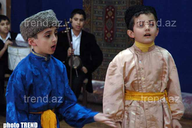 В Баку, в музее Ковра дети отметили Новруз Байрамы