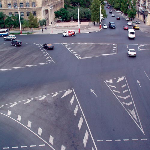 Статистика нарушения правил дорожного движения в Баку
