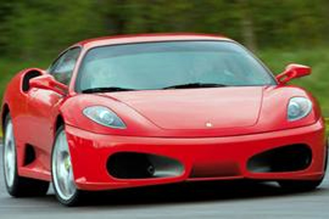 Ferrari сокращает очередь на автомобили