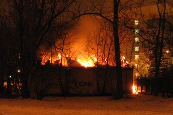 Пожар на рынке в Подмосковье, где пострадали 5 человек, потушен - МЧС