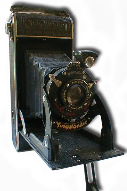 На аукционе в Австрии за 336 тыс. евро продана немецкая фотокамера, изготовленная в 1923 году