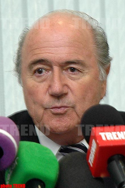 Blatter says "great damage" done to FIFA image, but no crisis