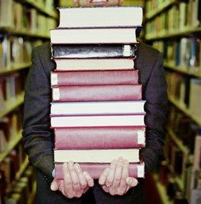 В Азербайджане проверяются библиотеки и книжные магазины