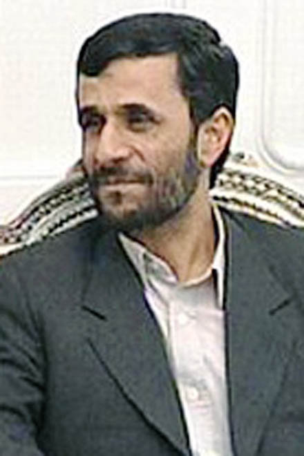Иран не намерен обладать ядерным оружием, заявил Ахмадинежад