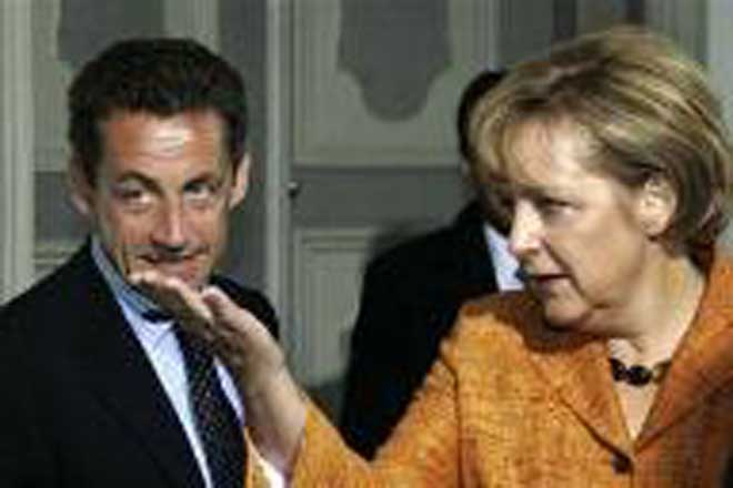 Merkel, Sarkozy in crisis talks with EU leaders in Frankfurt