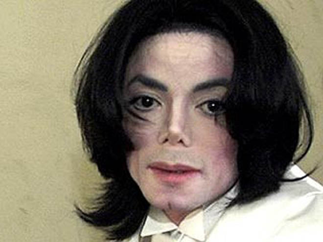 Врач Джексона не признал себя виновным в смерти певца и был отпущен под залог - ТВ