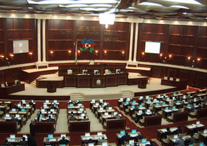 Azərbaycan Parlamenti 2011-ci il Dövlət Büdcəsi layihəsini qəbul edib