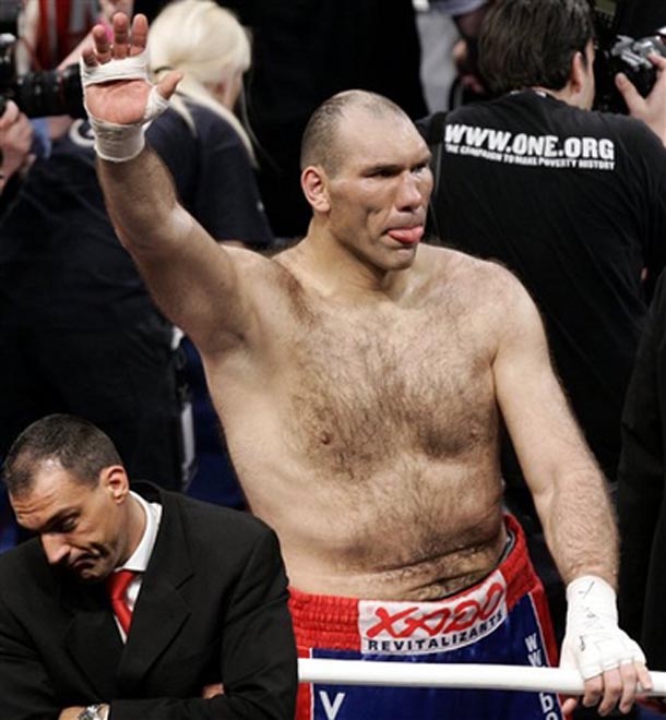 'Russian Giant' Valuev may return to boxing ring in June