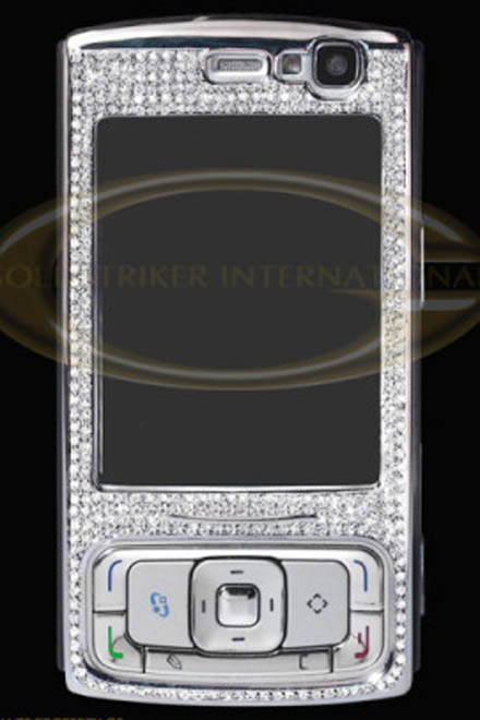 Nokia N95 8GB Diamond Edition: бриллиантовый смартфон