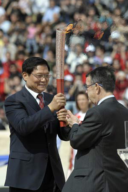Olympic torch relay starts in   South Korea