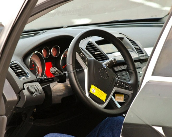 Opel Vectra Interior Spy Photos