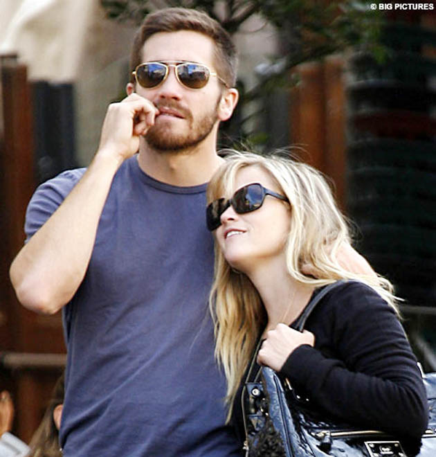 Reese Witherspoon and Jake Gyllenhaal come out as a couple during a romantic trip to Rome