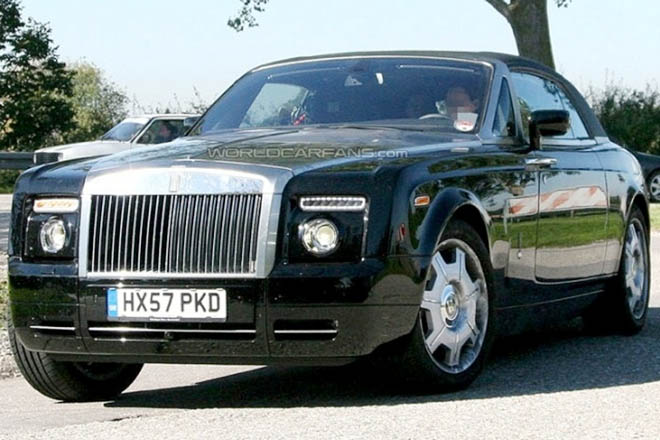 Rolls-Royce Coupe Spied