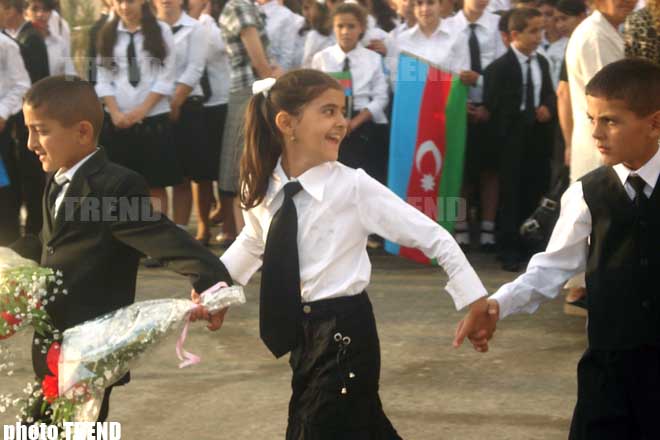 Одаренные школьники плохо учатся в старших классах - азербайджанских эксперт