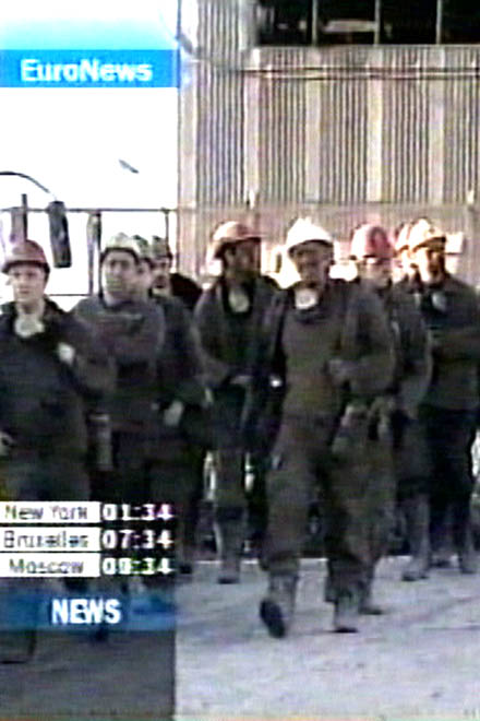 Число жертв взрыва в донецкой шахте увеличилось до 69 человек(видео)