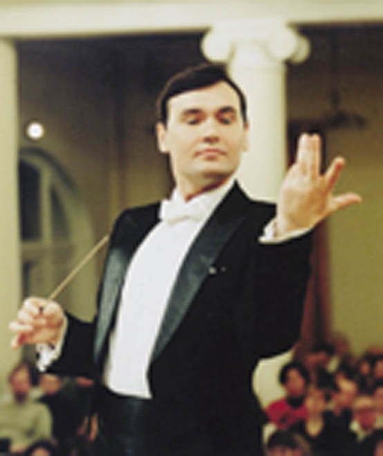 Дирижер и руководитель всемирно известного оркестра "Времена Года" Владимир Булахов выступит в Баку