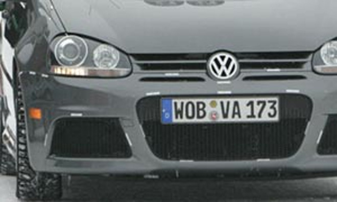 Spy Shots: Volkswagen Golf R36